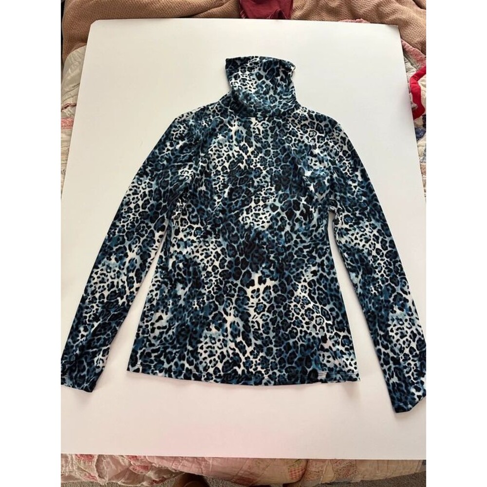 Y2K Blue Leopard Slim Turtle Neck